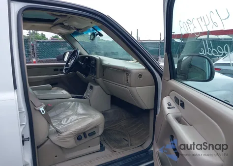 2002 GMC Yukon Xl 1500 Slt из США, поврежденный, VIN 3GKEC16Z02G309317